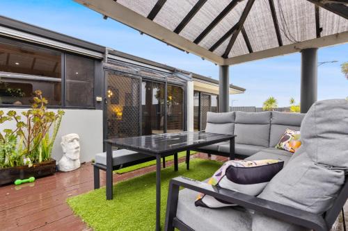 Coastal Retreat with Pool Alfresco & Family Comfo