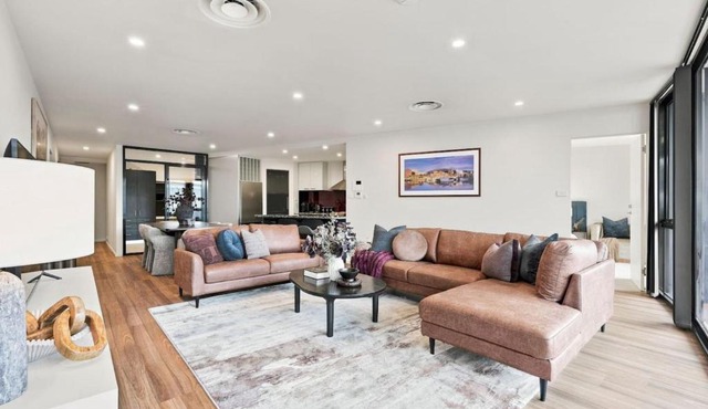 Collins St Executive Stay