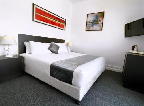 Commercial Motel