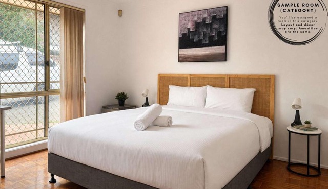 Convenient Western Sydney Double Bed Room Stay - Shared Bathroom in Guildford