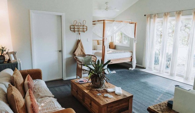 Cottage Point Inn - Riverview Studio