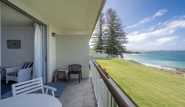 Craigmore On The Beach Unit 11