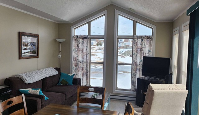 Crimson Sky Cottage, Twillingate in Twillingate