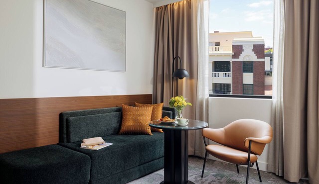 Crowne Plaza Melbourne Carlton by IHG