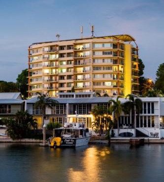 Cullen Bay Resorts