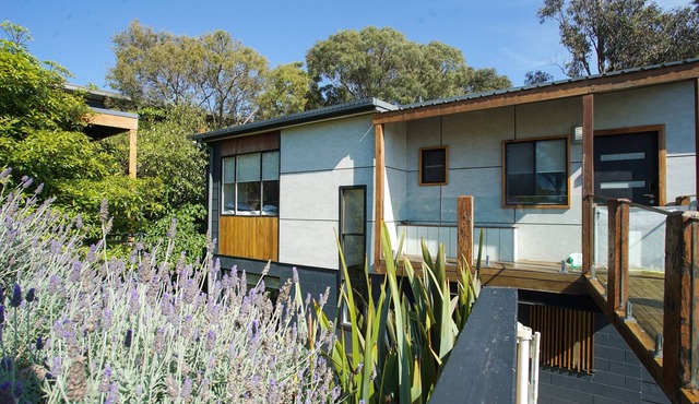 Daniu: 4 bedroom pet friendly (Fenced Yard)