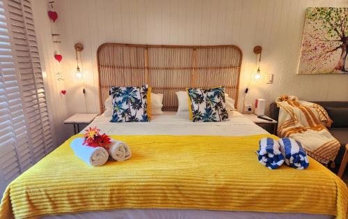 Deluxe Private Apartment- In Ramada Resort - Full Kitchen -