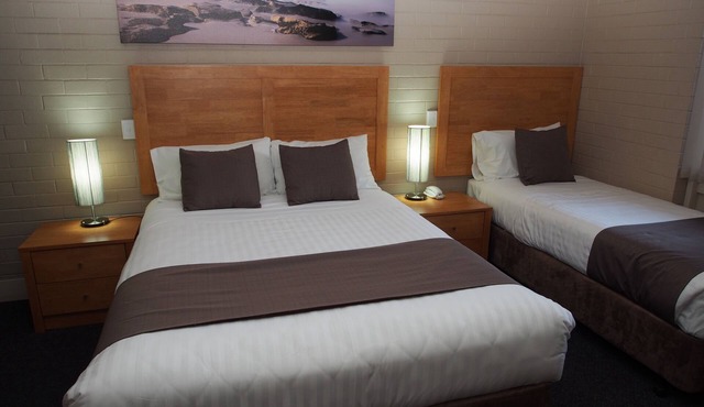Dongara Hotel Motel