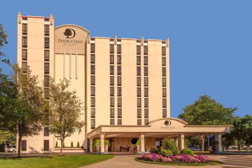 DoubleTree by Hilton Philadelphia Airport in Philadelphia