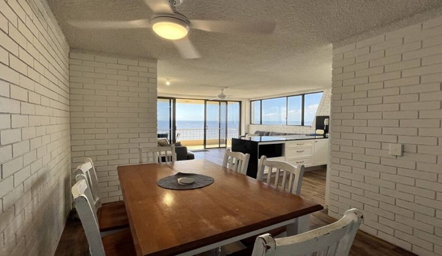 Edgecliffe 3 Kings Beach Unit With Ocean Views