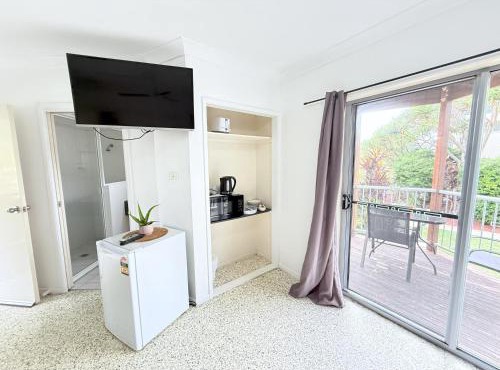 Emu Park Beach Motel