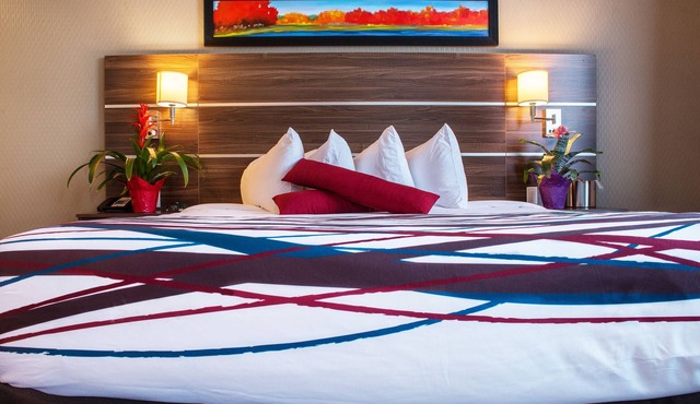 Encore Suites by Service Plus Inns in Grande Prairie