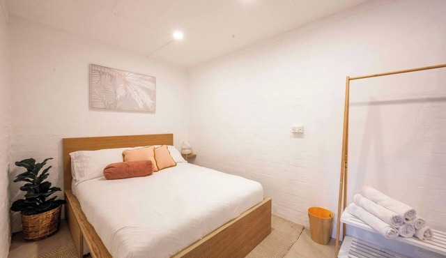 Garden Apartment in centre of Bondi