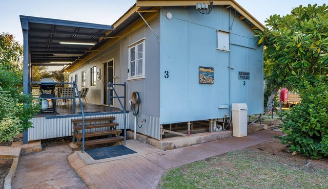 Getaway Villas Unit 3 -This Villa is Perfect for groups and families alike