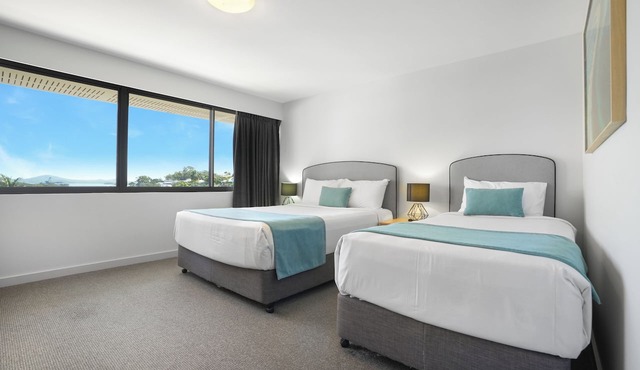 Gladstone Reef Hotel Motel