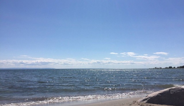 Gorgian Bay cottage for rent in Tiny in Tiny