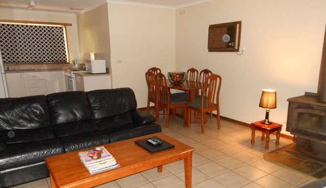 Grampians View Cottages and Units