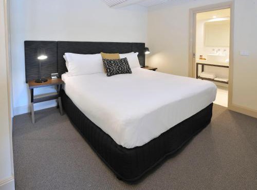 Grand Hotel Melbourne