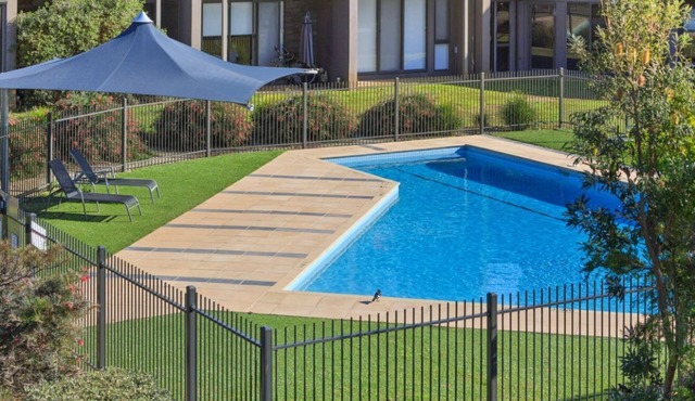 Great Location and views of the famous The Sands Golf Course- 5min walk to beach