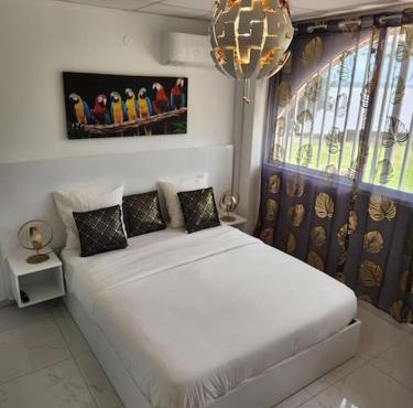 Hello-Guyane, Marina 5, Studio Prestige 5 étoiles