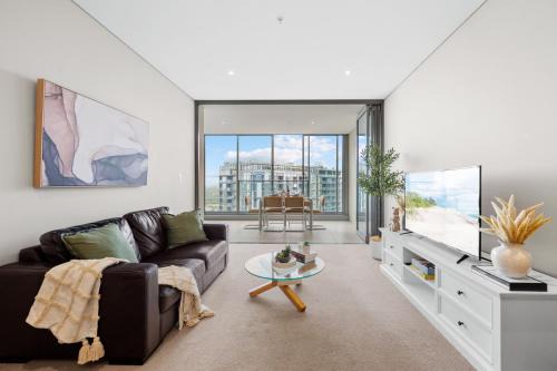 High-Rise Haven with Spectacular Skyline Views