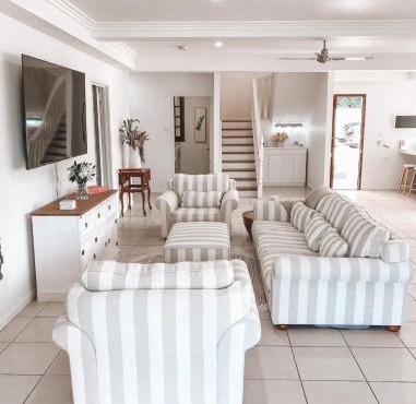 Homestead on the Range - Sleeps 12