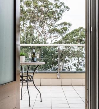 Huskisson Hotel