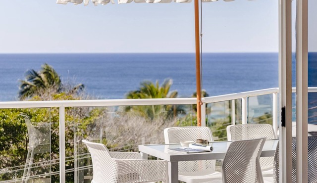 Hydra - 3 Bedrooms, Ocean views, Pool