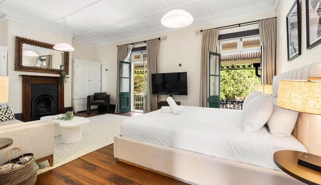Iconic Luxury 5BR Home w/Opera and Harbour view