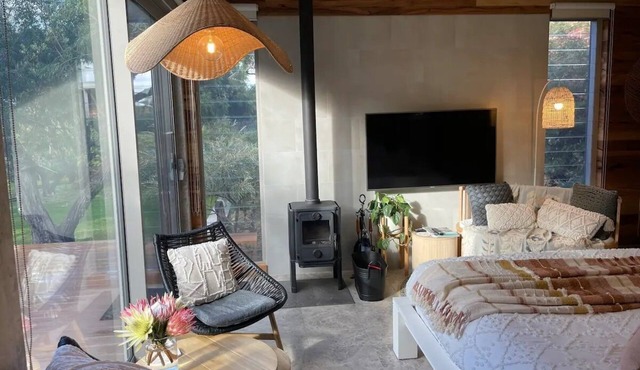 Injidup Beach Studio-fire Coastal Luxury Peaceful