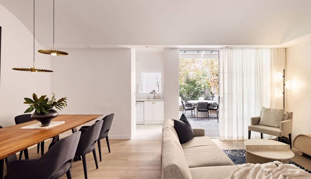 Ivy Terrace, Annandale IH