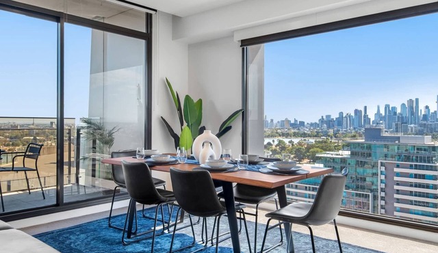 Jaw-dropping Views from 3bdr Executive Penthouse