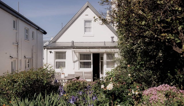 Kelly Street Cottage in Battery Point