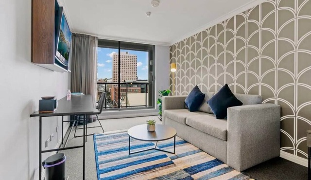 KozyGuru | Haymarket | Classic City Studio