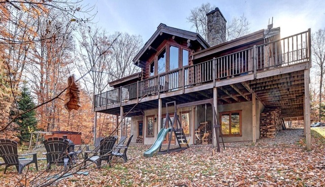 Lake front Log home 7 bedrooms in Labelle