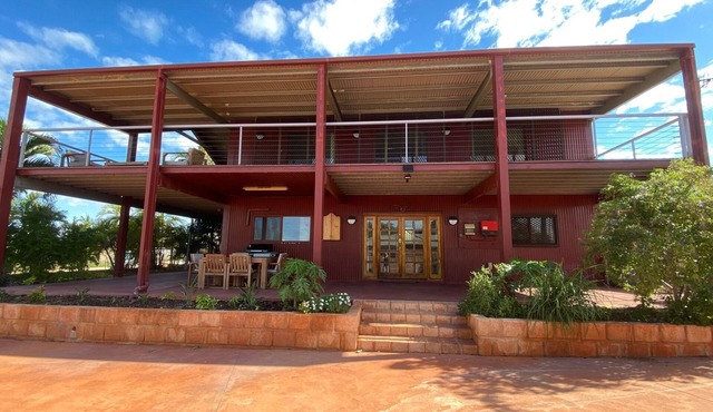 Large comfortable family home located in quiet central location. Perfect for bigger groups.
