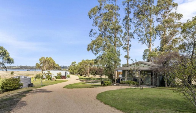 Lawsons Retreat