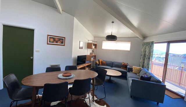 Leo's Cottage - Pet Friendly