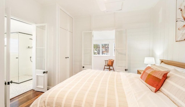 Lime Tree Cottage - Pet Friendly Paradise - Holiday Yamba