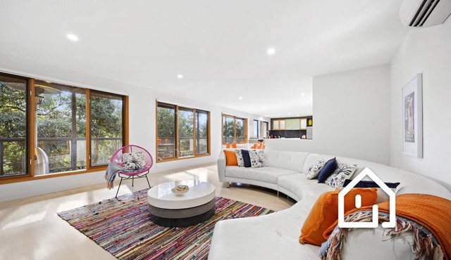 Lookout & Sea *1 NIGHT FREE* Beachfront Bliss in McCrae