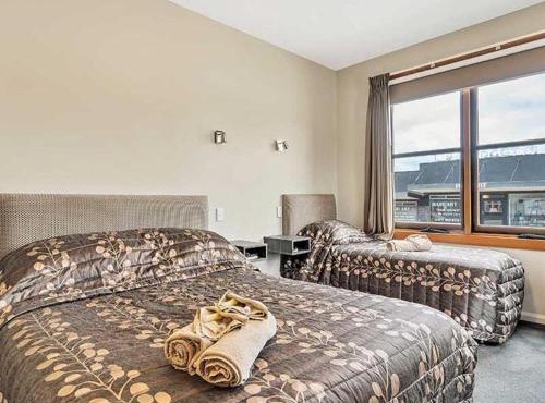 Lords Hotel