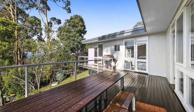 Lorne Escape in Lorne