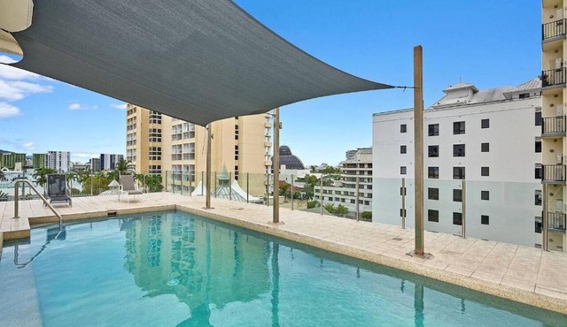 Luxurious City Centre Apartment, Space and Style