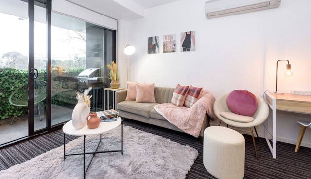 Luxurious St Kilda Retreat on Fitzroy Street