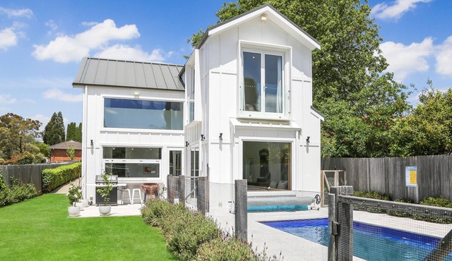 Luxury living in the centre of Bowral.