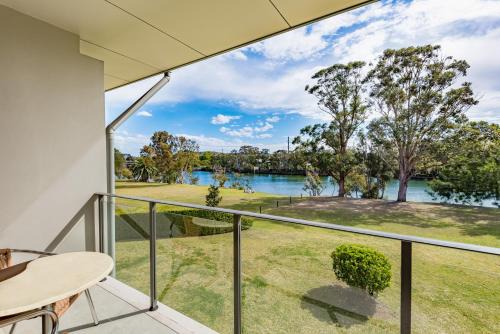 Macquarie 4 Star