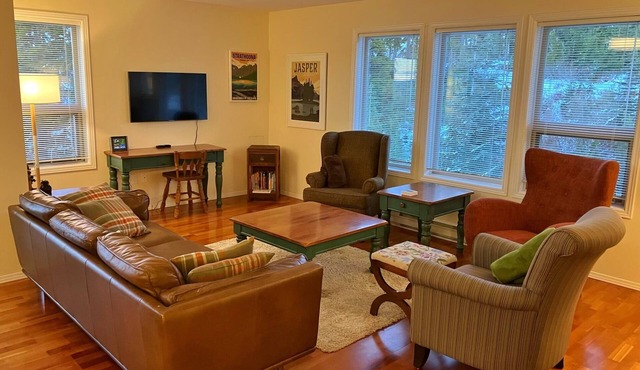 Magical Mountain Retreat at Mount Washington in Mount Washington