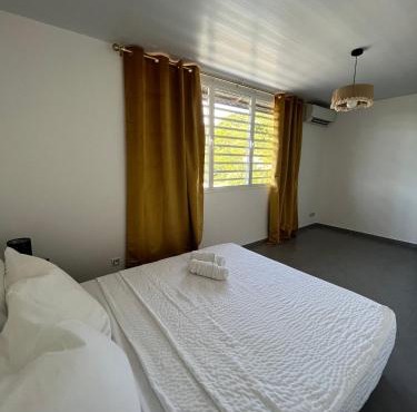 Maison de ville Duplex T3 I Jardin