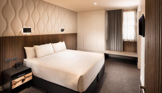 Majestic M Suites