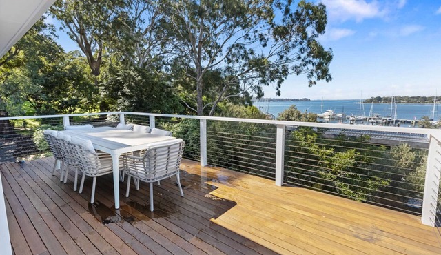 Marina House: Sweeping 180-degree views across the marina